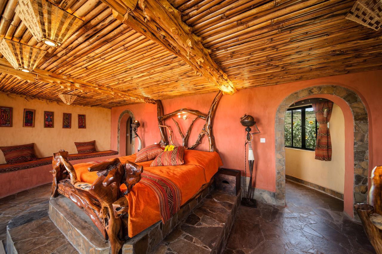 Rhino Watch Safarilodge Mweiga Zimmer foto