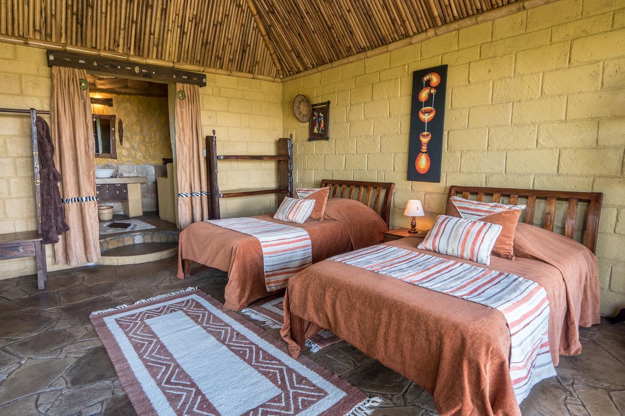 Rhino Watch Safarilodge Mweiga Exterior foto